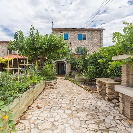 Apartament With A Swimming Pool Vardica, - 19805
